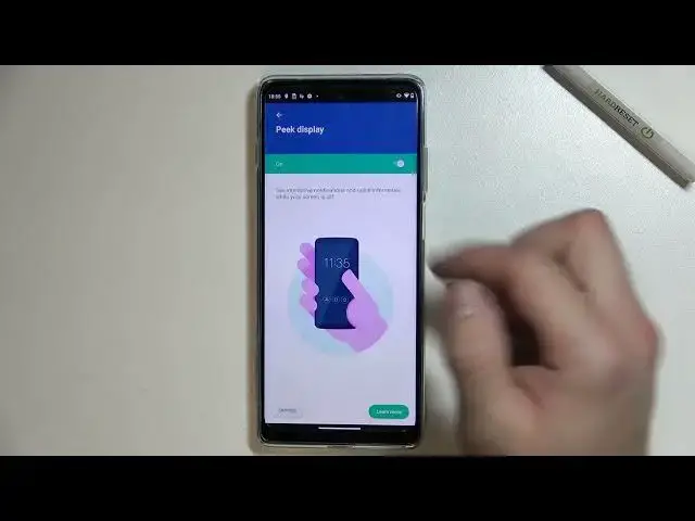 Video thumbnail for How to Access and Manage Display Settings in Motorola Moto G200 - Operate Display Options