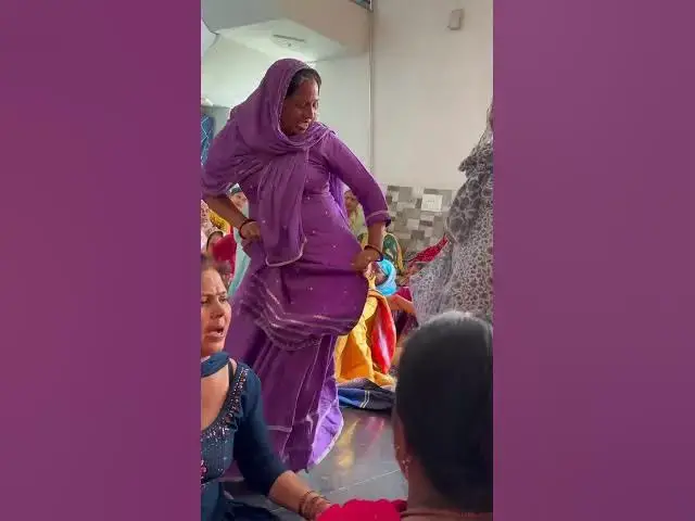 Video thumbnail for बाबरिया तो पीट सारी रात नाच में जमा गदर 😂😂🔥🔥🔥🎉#dance #हरियाणवी