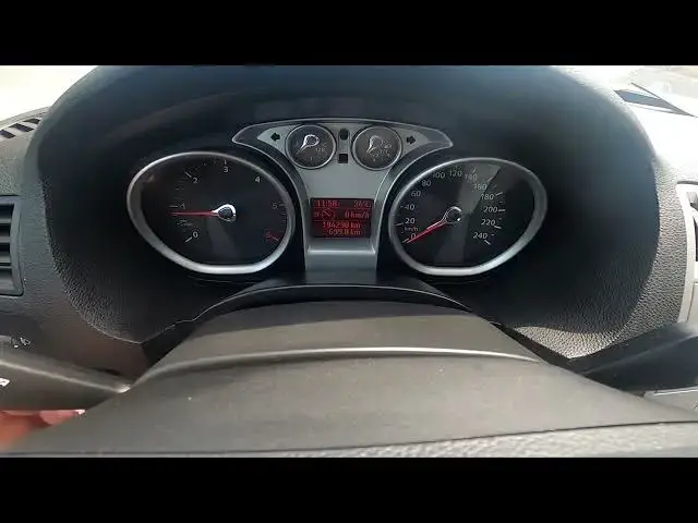 Video thumbnail for How to Navigate Through the Speedometer Ford Kuga I ( 2008 – 2012 )