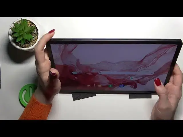 Video thumbnail for Face Unlock Test in SAMSUNG Galaxy Tab S8 – Check Face Unlock Efficiency