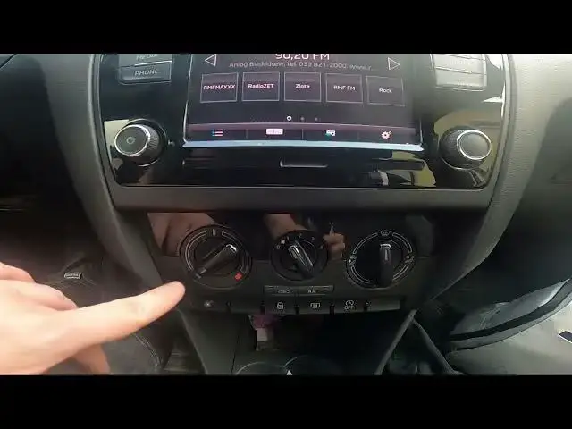 Video thumbnail for How to Change Airflow Temperature in Skoda Rapid II ( 2012 – 2019 ) - Adjust Blowing Temperature