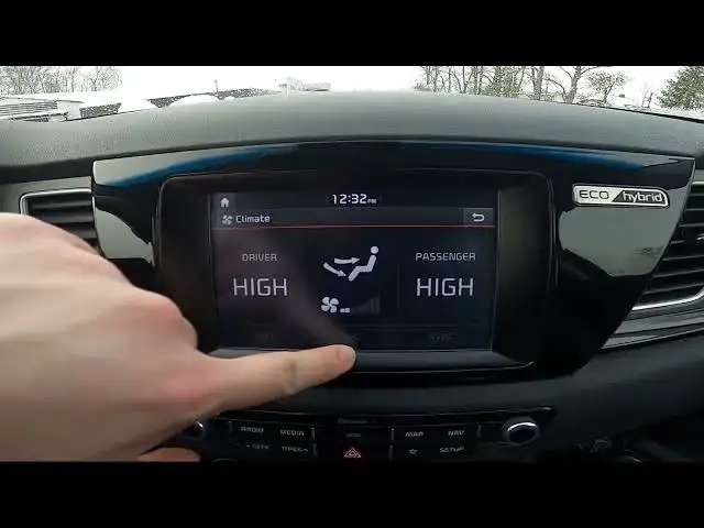 'Video thumbnail for How to Enter and Manage Climate Control Menu in Kia Niro I ( 2016 – 2022 )'