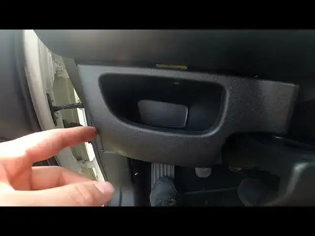 Video thumbnail for Where is Interior Fuse Box in Lancia Delta III ( 2008 – now ) - Find Interior Fuse Box