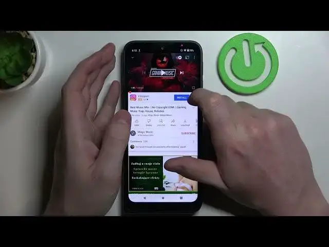 'Video thumbnail for Motorola Defy - Does It Have Stereo Speaker'