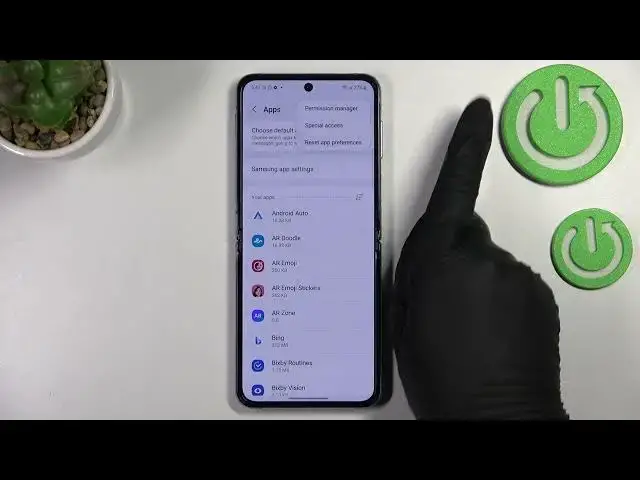 'Video thumbnail for How to Reset App Preferences in Samsung Galaxy Z Flip4 - Restore App Defaults'