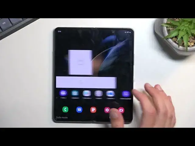 'Video thumbnail for How to Find Apps Causing Errors on SAMSUNG Galaxy Z Fold4 - How to Use Safe Mode on Galaxy Z Fold4'