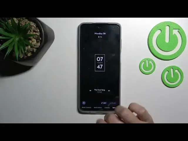 Video thumbnail for How to Customize Always On Display on MOTOROLA Moto G52 - Muviz Edge