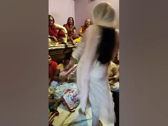 Video thumbnail for Mast Daman Dance #short #shorts | Happy Lokgeet August 18, 2022