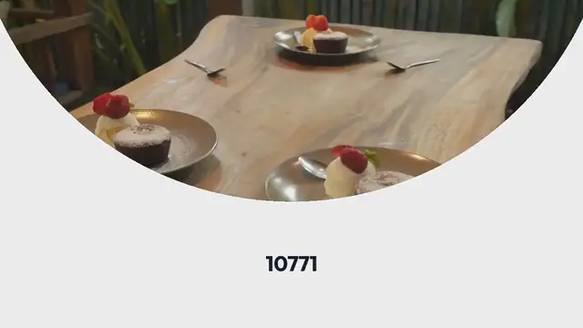 Video thumbnail for Chocolate Turtle Cake