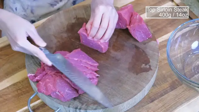 'Video thumbnail for BETTER THAN TAKEOUT -  Oyster Sauce Beef Recipe (720p 60fps)'
