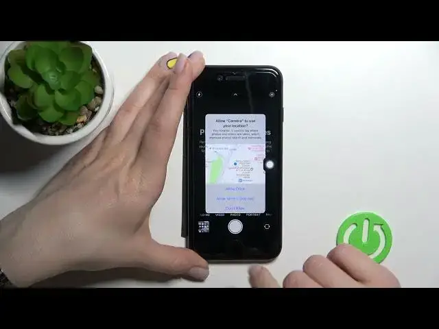 Video thumbnail for How to Customize Quick Launch in iPhone SE 2022 – Add Apps to Power Key