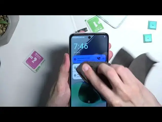 'Video thumbnail for How to Install Tempered Glass on MOTOROLA Moto G23 / Apply Screen Protection'
