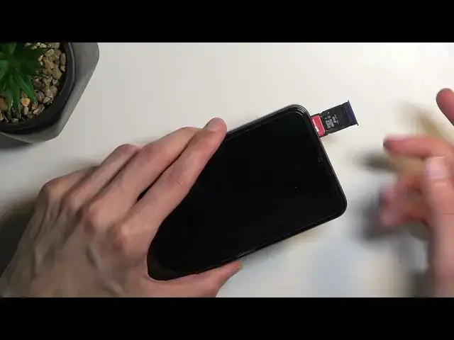 Video thumbnail for How to Put SIM and SD Card into VIVO Y16 - Nano SIM and Micro SD Installation