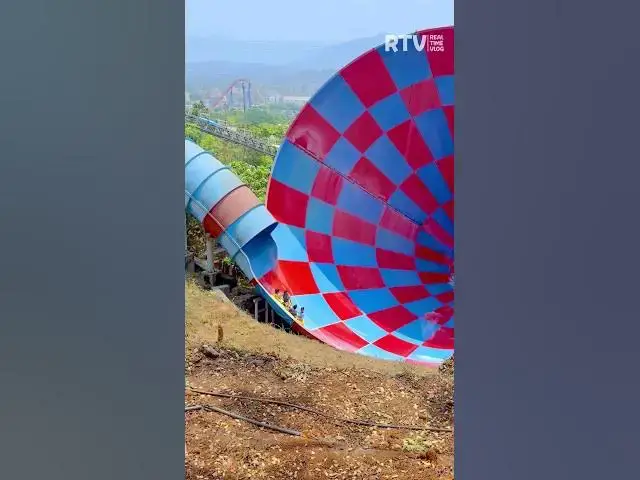 Video thumbnail for Swirl Whirl - Biggest Water Slide #waterpark #shorts