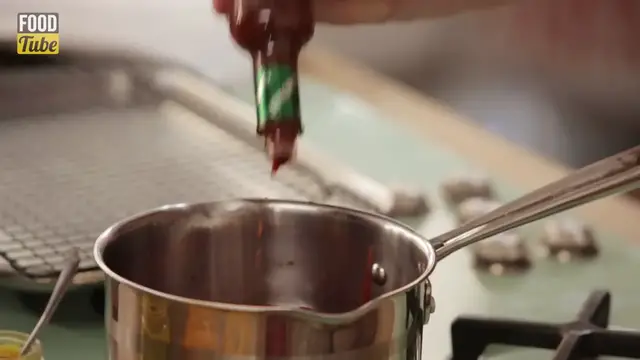 Video thumbnail for The Best BBQ Sauce   Jamie   Buddy Oliver(720P HD)