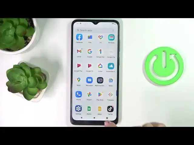 'Video thumbnail for How to Show Battery Percentage on Motorola Moto E22'