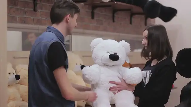 Video thumbnail for Chewy’s Return Policy: What You Need to Know Before Ordering