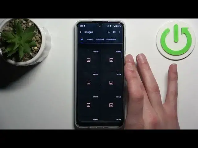 'Video thumbnail for How to Transfer Files to SD Card on MOTOROLA Moto G34?'