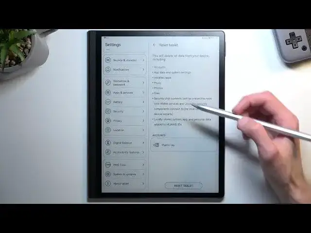 Video thumbnail for How to Factory Reset HUAWEI MatePad Paper - Restore Defaults / Wipe Data / Fix System Errors