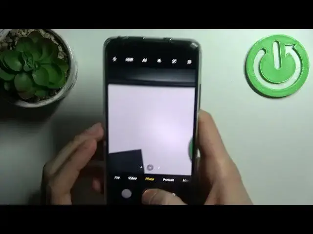 Video thumbnail for How to Enter the Camera Burst Shot Mode on XIAOMI Redmi Note 11s