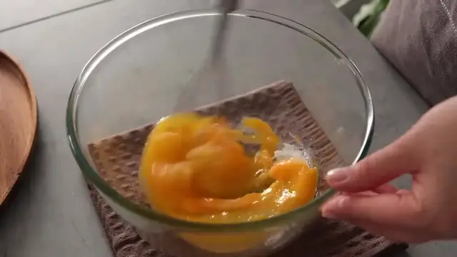 Video thumbnail for Just pour the batter into the pan  The easiest and most delicious custard roll (720P HD)