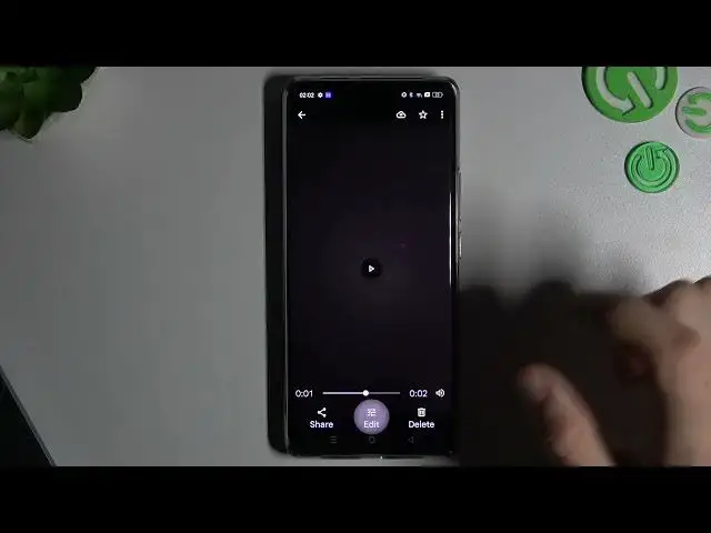 'Video thumbnail for How to Rotate a Video in Android Phone | Flip & Edit Videos via your Smartphone'