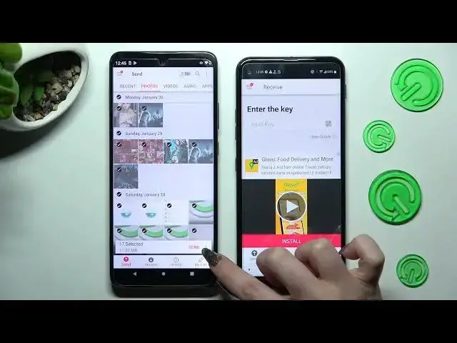 Video thumbnail for How to Transfer Files from Motorola Device to LG Q70 - Install Send Anywhere