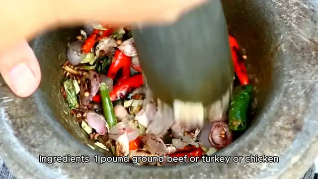 'Video thumbnail for keto soup recipe'