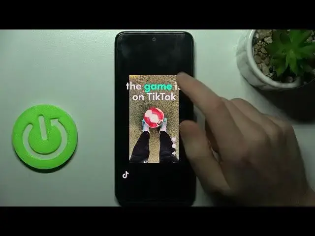 'Video thumbnail for How to Customize Icon Look in Motorola Moto G41 - Change Icon Shape'