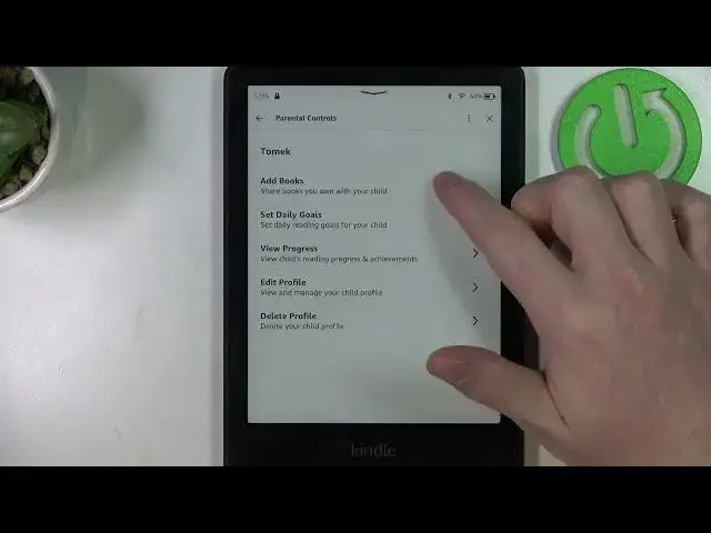 Video thumbnail for Amazon Kindle Paperwhite 11th Generation - How To Add & Remove Books From Kids Profile