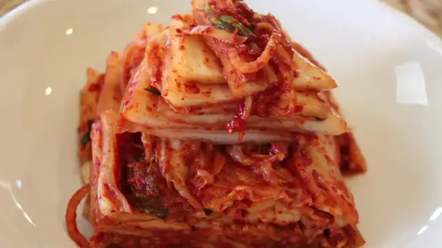 'Video thumbnail for Real Korean Napa Cabbage Kimchi (720p 30fps)'