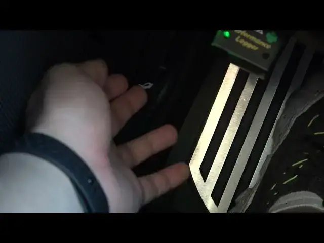 Video thumbnail for How to Lift Up the Hood in Alfa Romeo Giulia - Open Bonnet by Lever