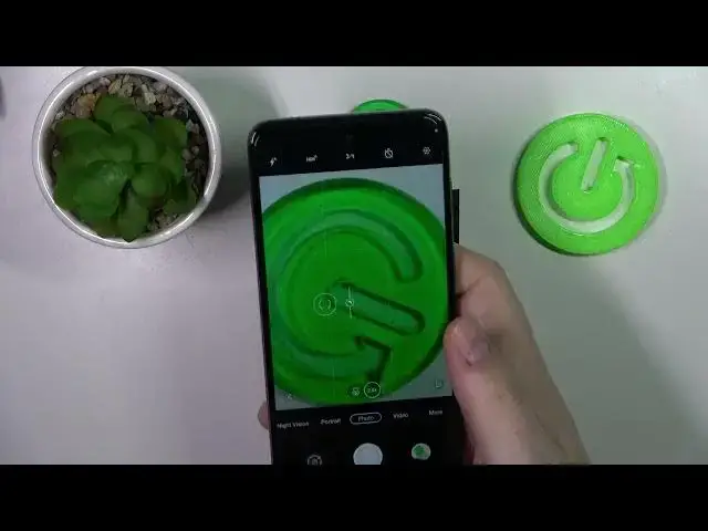 Video thumbnail for How to Maximum Camera Zoom on MOTOROLA E32s? - Check Camera Max Zoom