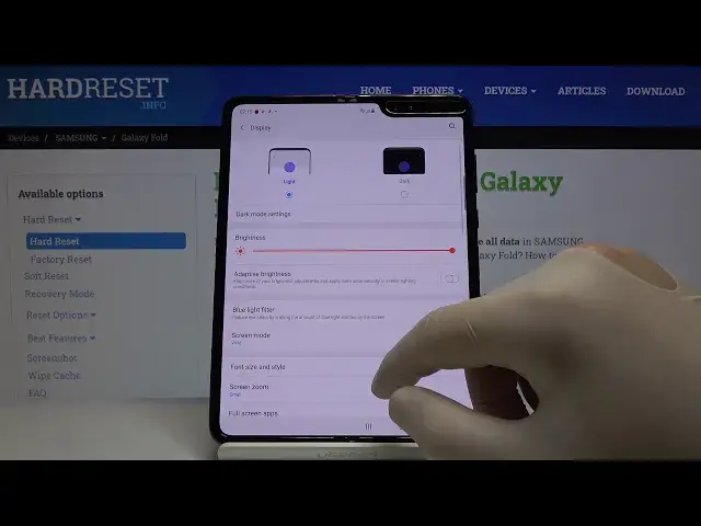 'Video thumbnail for How to Change Font Size in SAMSUNG Galaxy Fold – Manage Font Size'