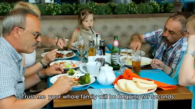 Video thumbnail for Slow Cooker Ground Beef Chow Mein Recipe