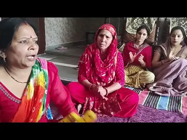 Video thumbnail for मेरे घर आना भवानी मां फूलों से सज के #happy_lokgeet #viral #topbhajan #मईया