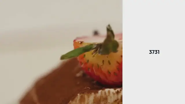 Video thumbnail for Strawberry Cream Cheese Icebox Cake Recipe