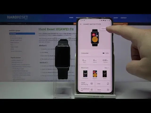 Video thumbnail for How to Unpair HUAWEI Fit – Disconnect Devices