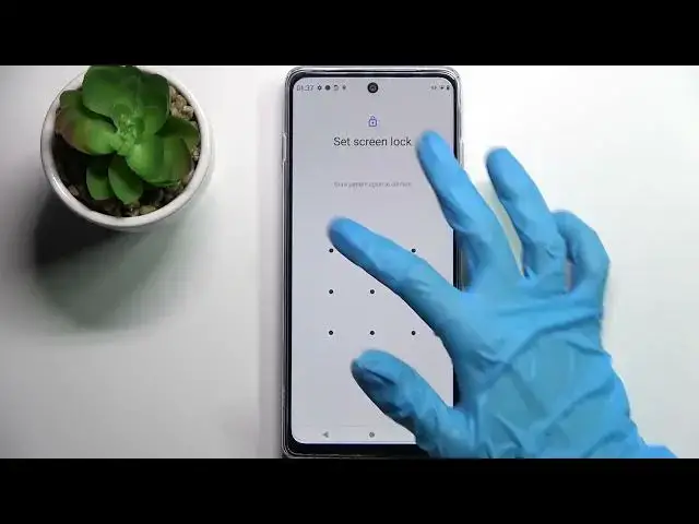 'Video thumbnail for How to Adjust Screen Lock in MOTOROLA Moto G200 – Add Screen Lock'