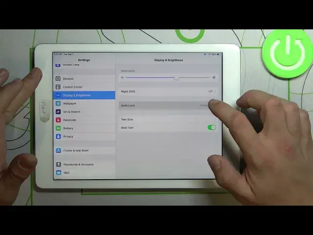 Video thumbnail for iPad Air 1 – Сhange Screen Timeout & Manage Display Settings