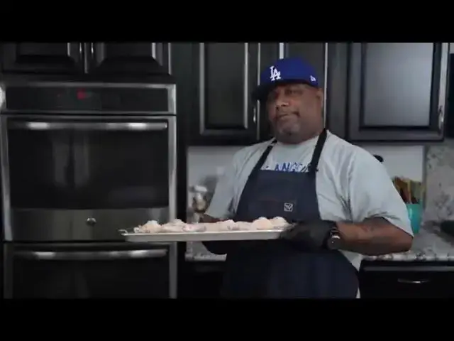 'Video thumbnail for The Best Baked Garlic Parmesan Wings You Will Ever EAT!'