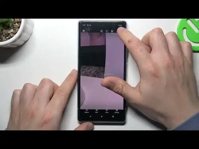 Video thumbnail for How to Take Burst Shots on Google Pixel 7A - Series of the Photos