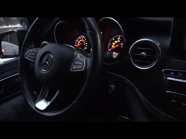 'Video thumbnail for How to Enable or Disable Interior Airflow Circulation in  Mercedes V Class W447 (2014 - now)'
