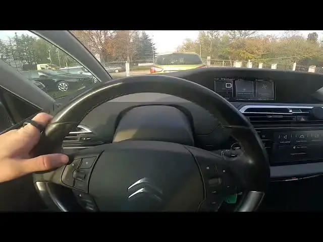 Video thumbnail for How to Enable or Disable Speed Limiter in Citroen C4 Picasso II ( 2013 – 2018 )