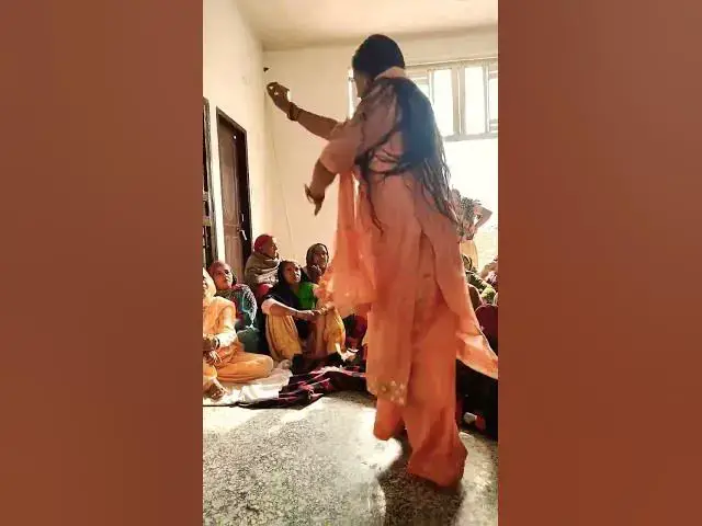 Video thumbnail for #happy_lokgeet #trending #haryanvibhajan #kirtan #kirtandarbar jabardast dance जबरदस्त डांस