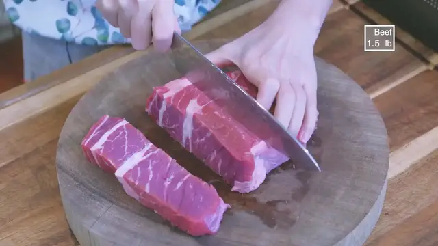'Video thumbnail for Perfect Winter Recipe - Melt in Your Mouth Tender Braised Beef with Potatoes (720p 60fps)'