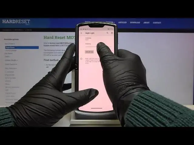 Video thumbnail for How to Enable Night Mode in MOTOROLA Razr 5G – Eye Comfort Mode Feature