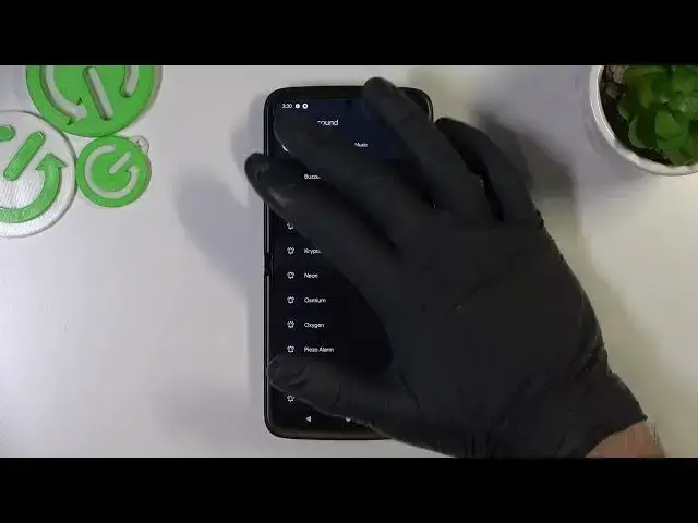 Video thumbnail for Motorola Razr 2022 - How To Change Alarm Sounds