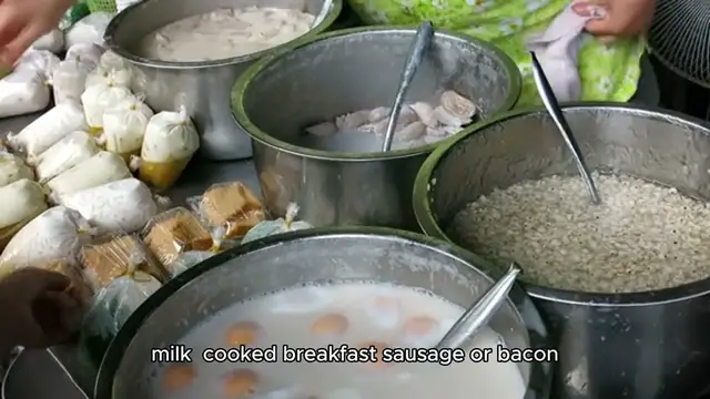 'Video thumbnail for Tater tot breakfast casserole recipe '