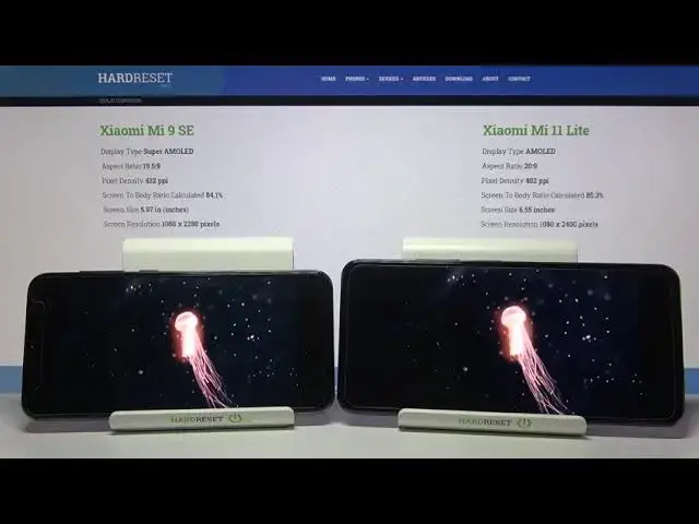 Video thumbnail for Xiaomi Mi 9 SE vs Xiaomi Mi 11 Lite - Display Comparison Checkup